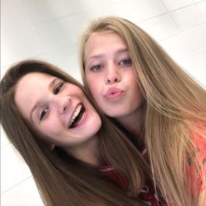 Meet your Posher, Leah